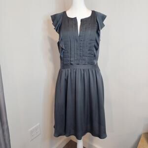 BANANA REPUBLIC Gray Pintuck Flutter Sleeve Midi Dress Women's 8 Fit to Flare